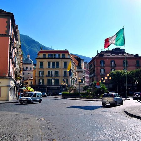 Denza Apartments Castellammare di Stabia Eksteriør bilde